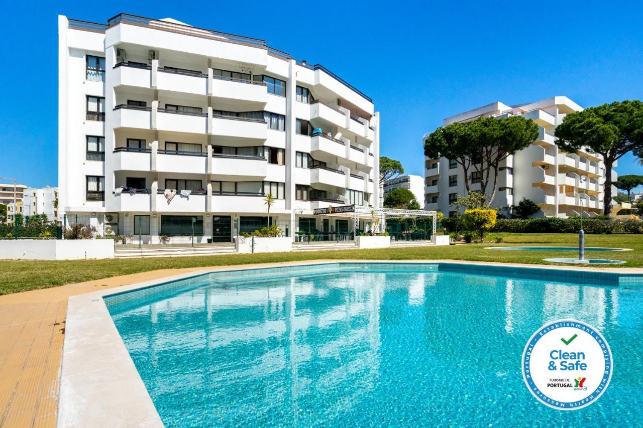 Whome | Vilamoura Sunny Apartment Quarteira Exterior photo