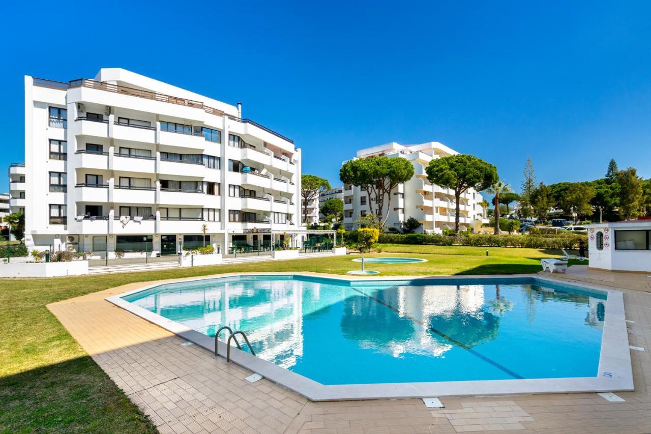 Whome | Vilamoura Sunny Apartment Quarteira Exterior photo