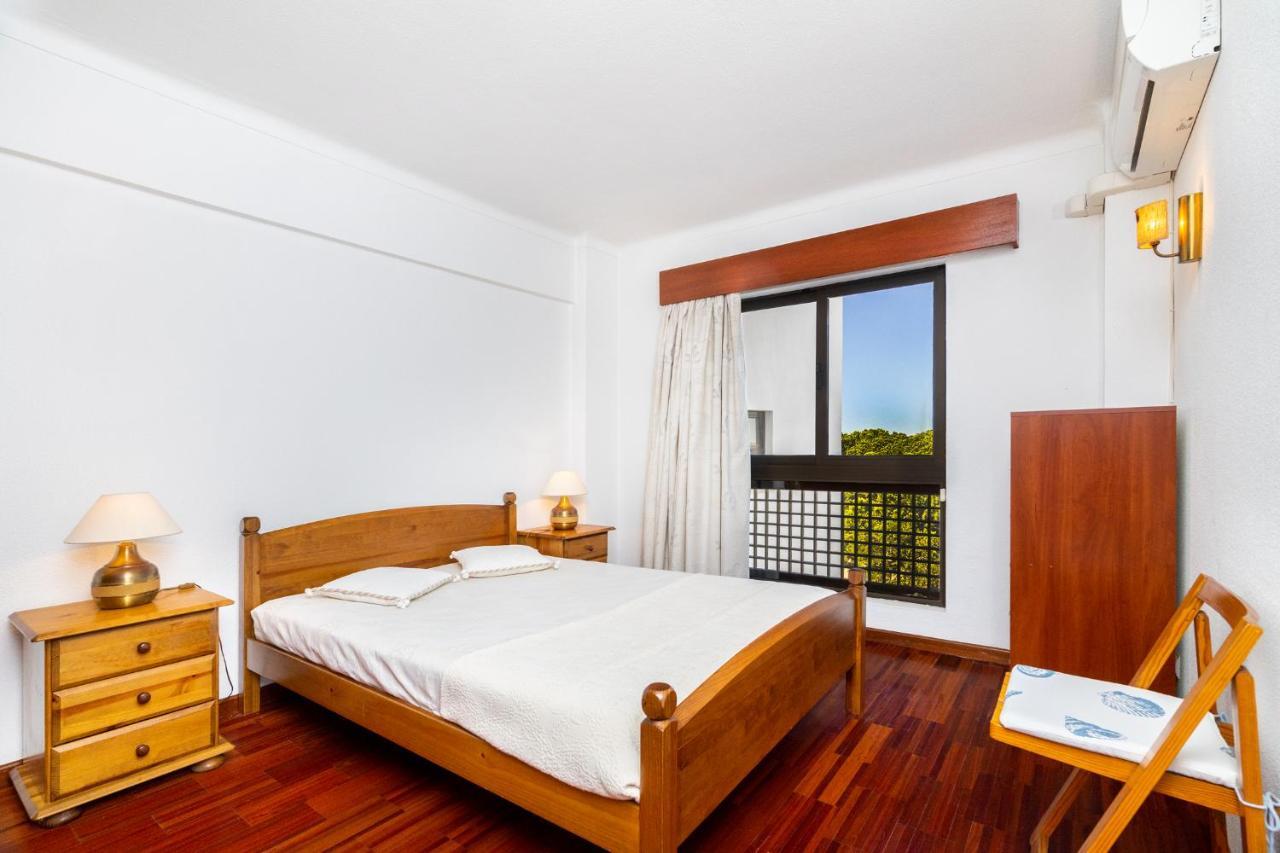 Whome | Vilamoura Sunny Apartment Quarteira Exterior photo